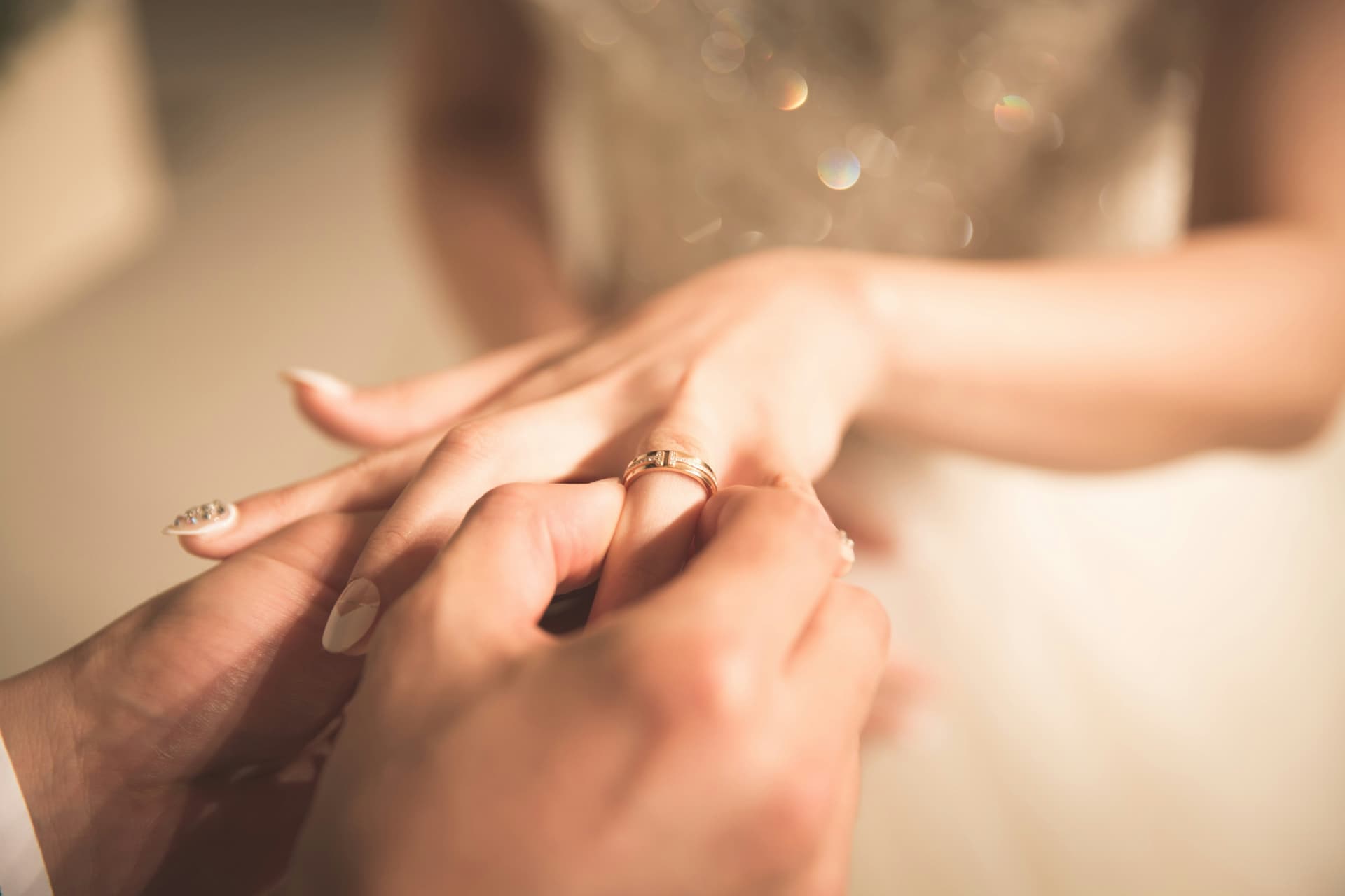 Exchanging wedding rings